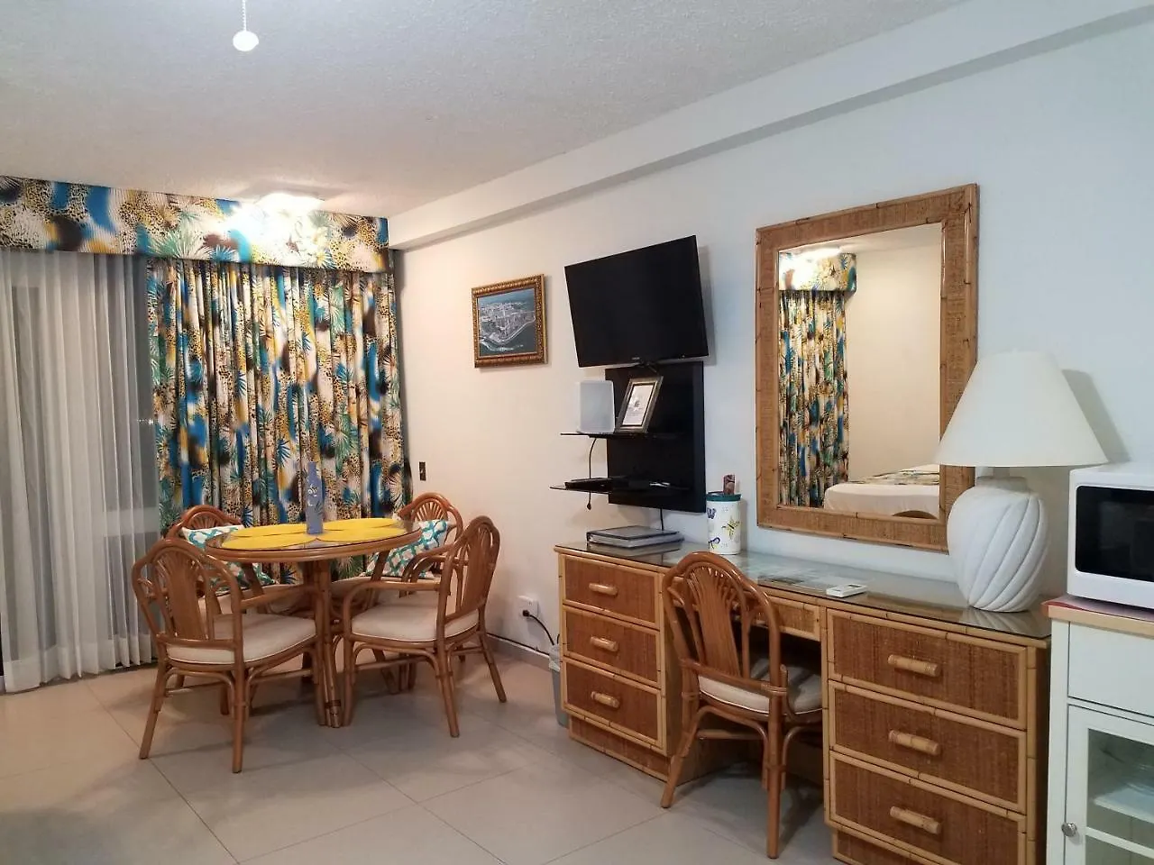 Esj Azul 1660 - Beach Aparthotel San Juan