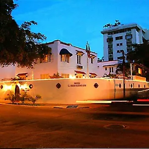 At Wind Chimes Boutique *** San Juan